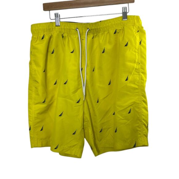 Nautica Bright Yellow and Navy Blue Nautical 8" Swim Trunks Men's Size XL - Picture 1 of 7
